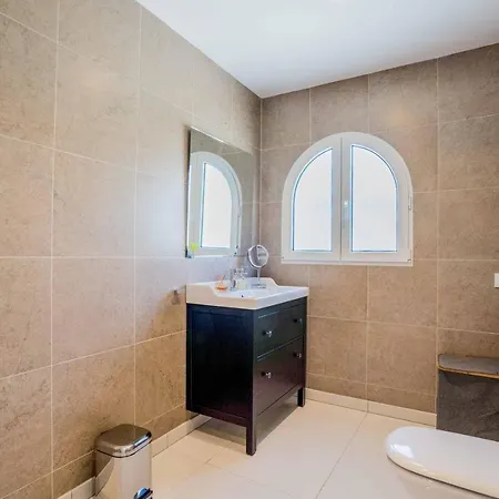 Villa Luxe *